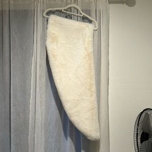 White designer Stole